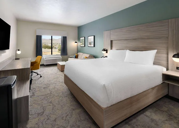 Wingate By Wyndham Hotel 3*